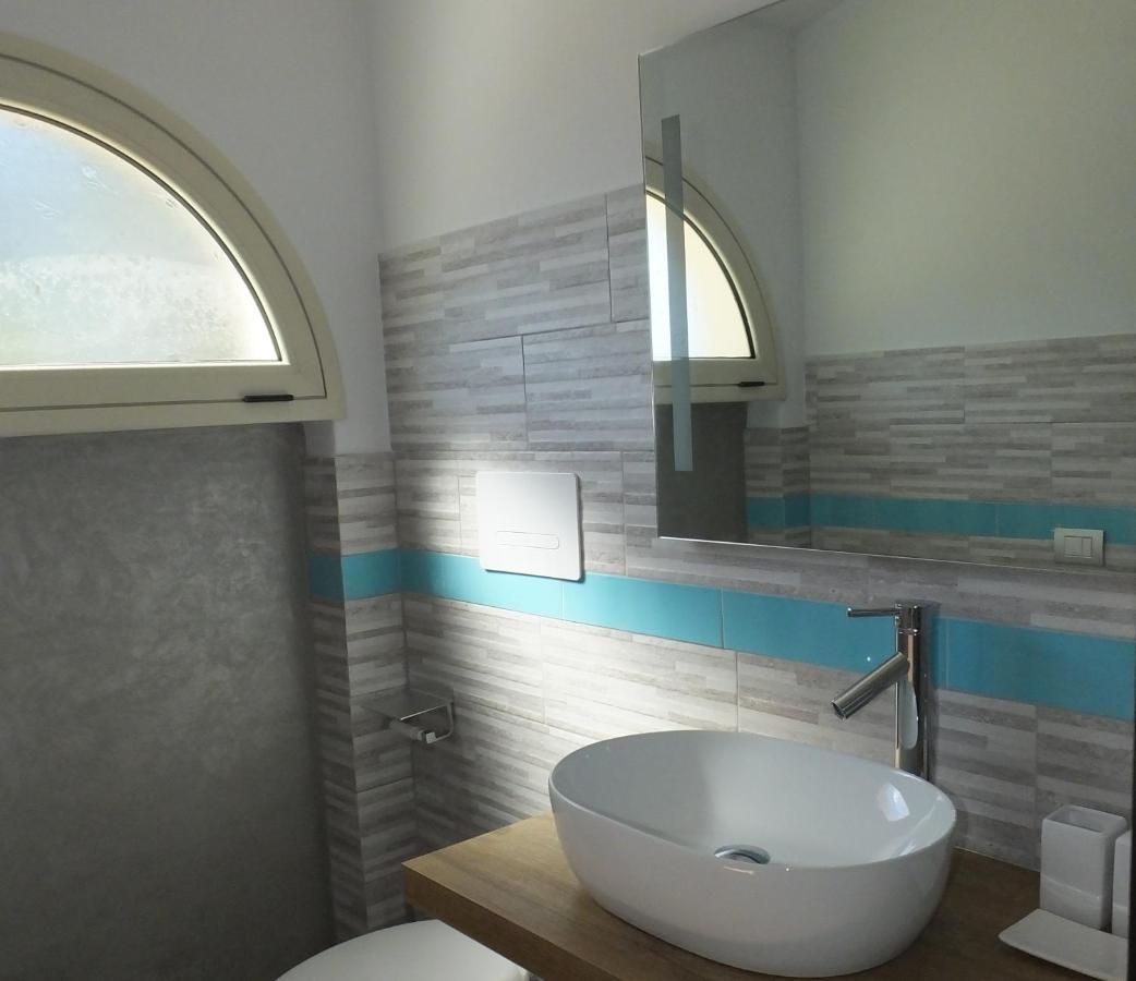 Frina Di Mari B&B San Teodoro  Eksteriør bilde