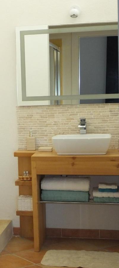 Frina Di Mari B&B San Teodoro  Eksteriør bilde